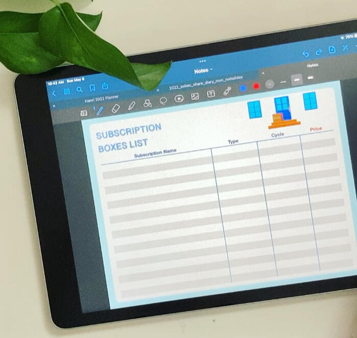 digital file of a tracker for subscriptions. Available on Etsy